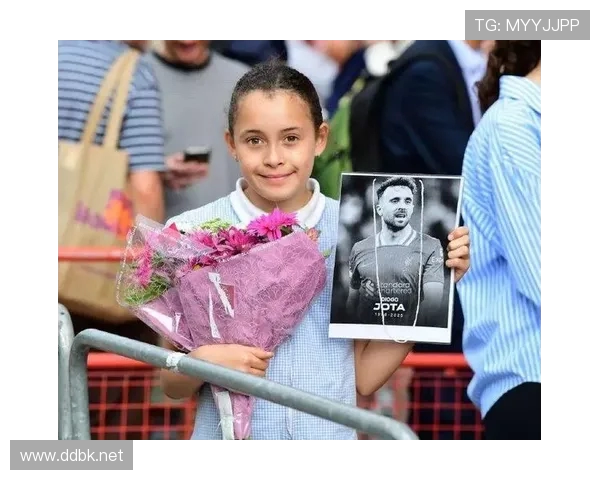 内马尔发文悼念若塔兄弟祈愿迪奥戈与安德烈安息 内马尔发文悼念若塔兄弟祈愿迪奥戈与安德烈安息